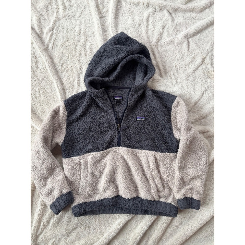 Patagonia Kids Two-Tone Navy and Cream Sherpa Hoodie